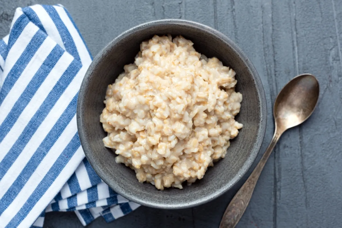 Satu Porsi Quaker Oat Mengandung Apa Saja? Ini Penjelasan Lengkapnya